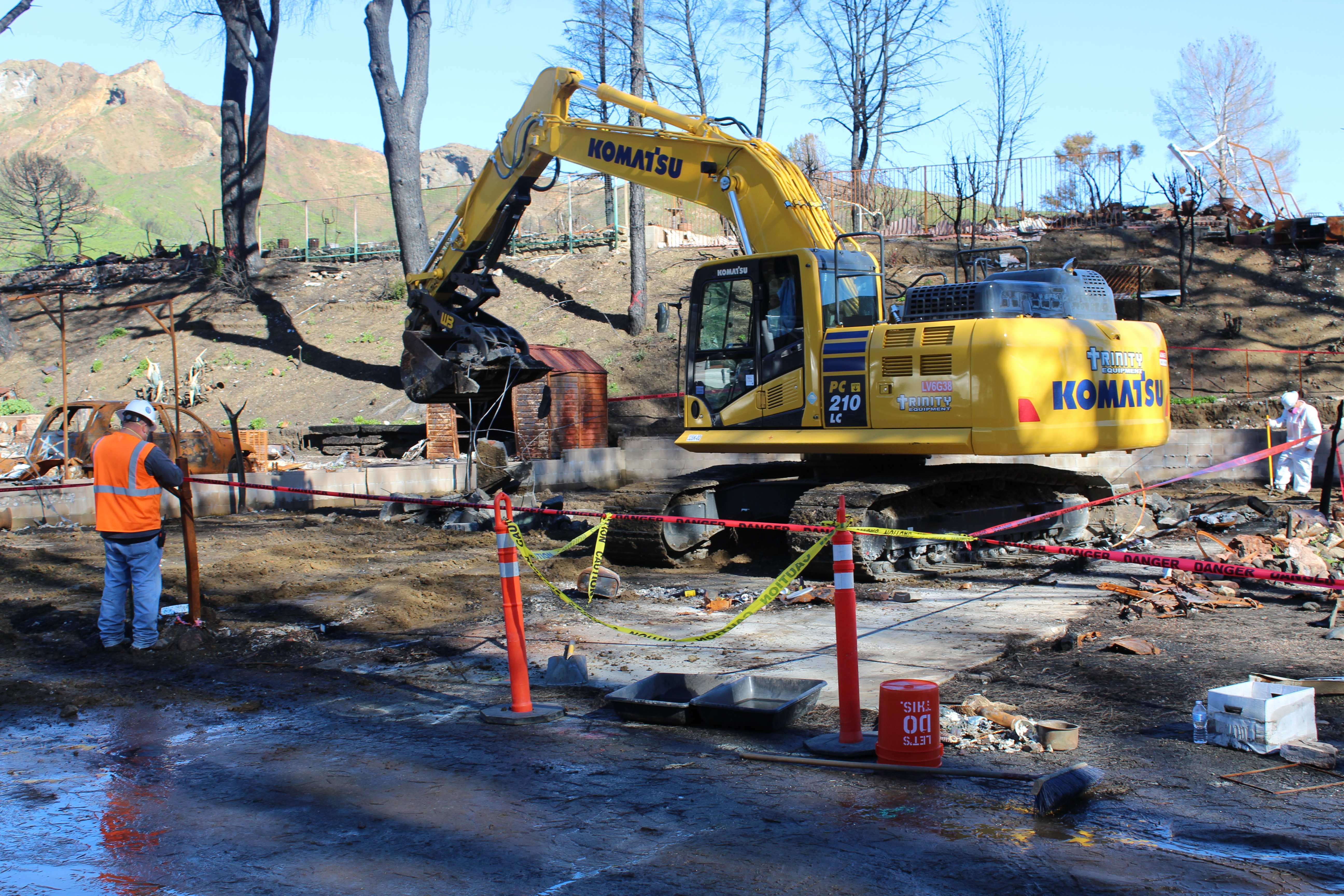 Nearly 150 Properties Cleared of Woolsey, Hill Fire Debris