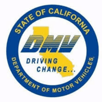 El DMV ayuda a los californianos con licencias de manejar vencidas