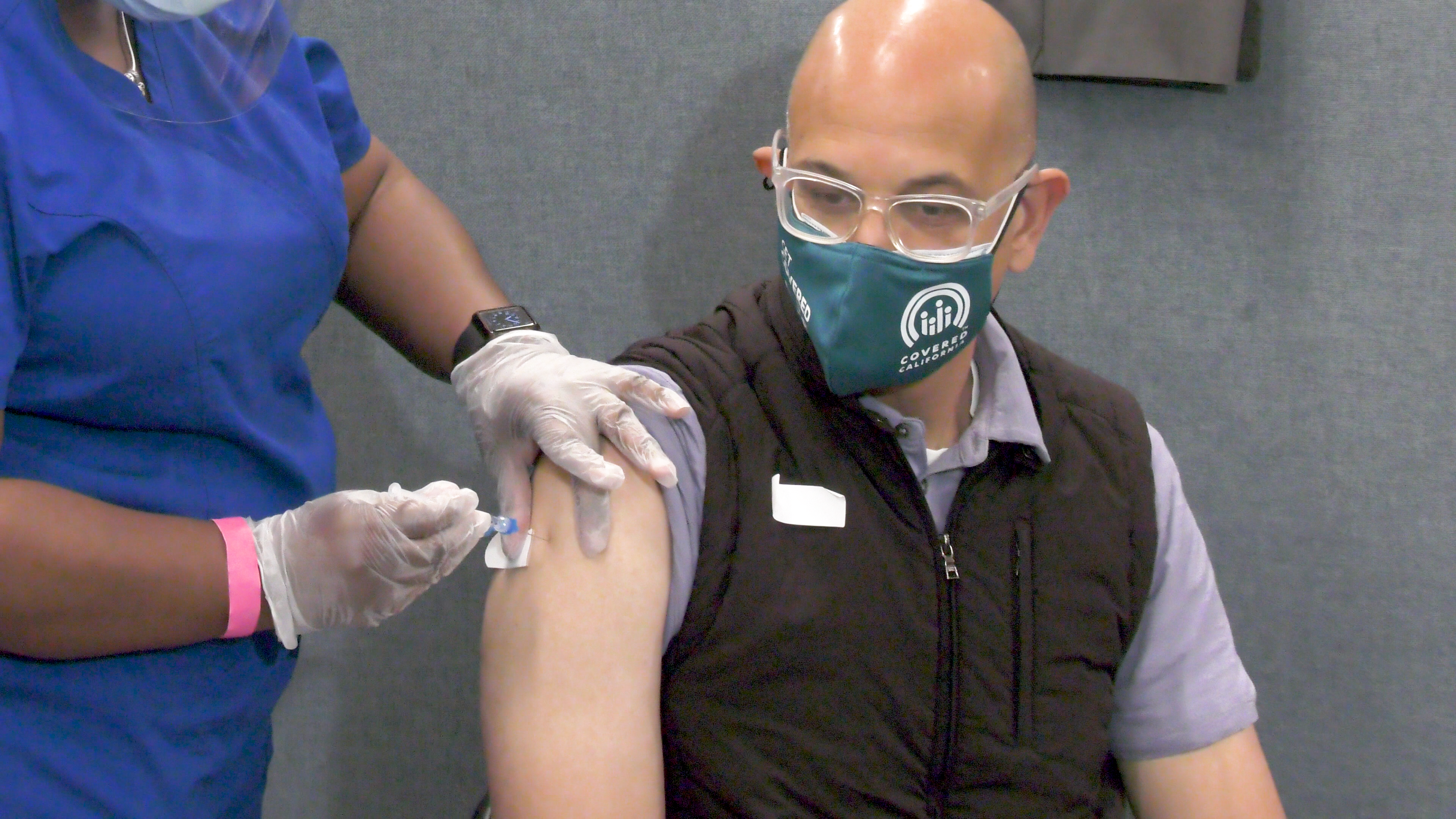 Johnson & Johnson Vaccine Made Available to Los Angeles Community, State Health Officials Tour Mobile Vaccination Clinic