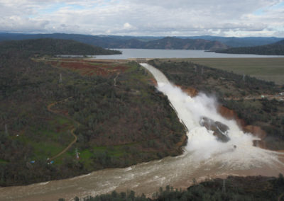 Aerial photo of Oroville Dam